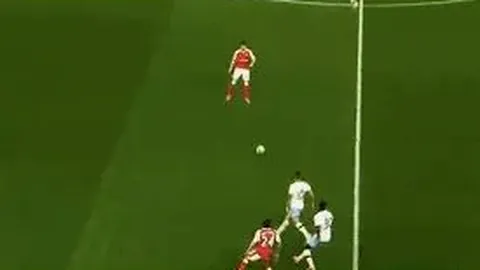 巴列卡诺与瓦伦西亚激战成1-1平！诺贝尔-门迪巧破僵局，迭戈-洛佩斯绝杀逆袭！