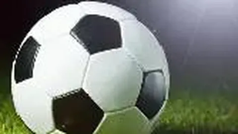 2025英超金靴之争：哈兰德独揽20球领跑，姆伯莫紧随其后，12球紧咬亚军宝座！