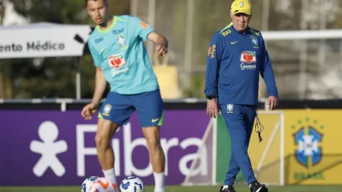 大乐透期号专家推荐：美职男篮东西部对决预测