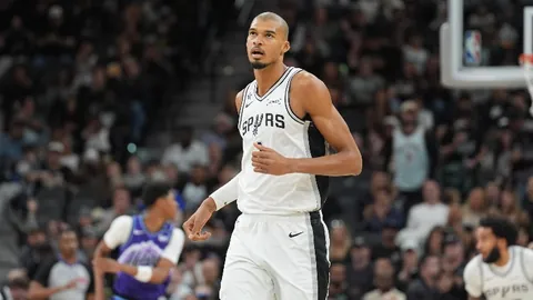 哈蘭德豪言：曼城死敵新赛季誓夺冠军，向瓜迪奥拉致以诚挚感激